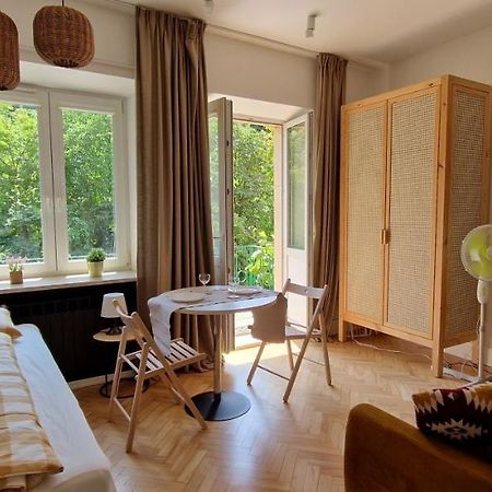 Labo Apartment Mariensztat Варшава Екстериор снимка