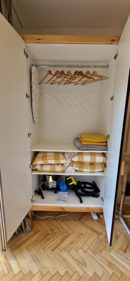 Labo Apartment Mariensztat Варшава Екстериор снимка