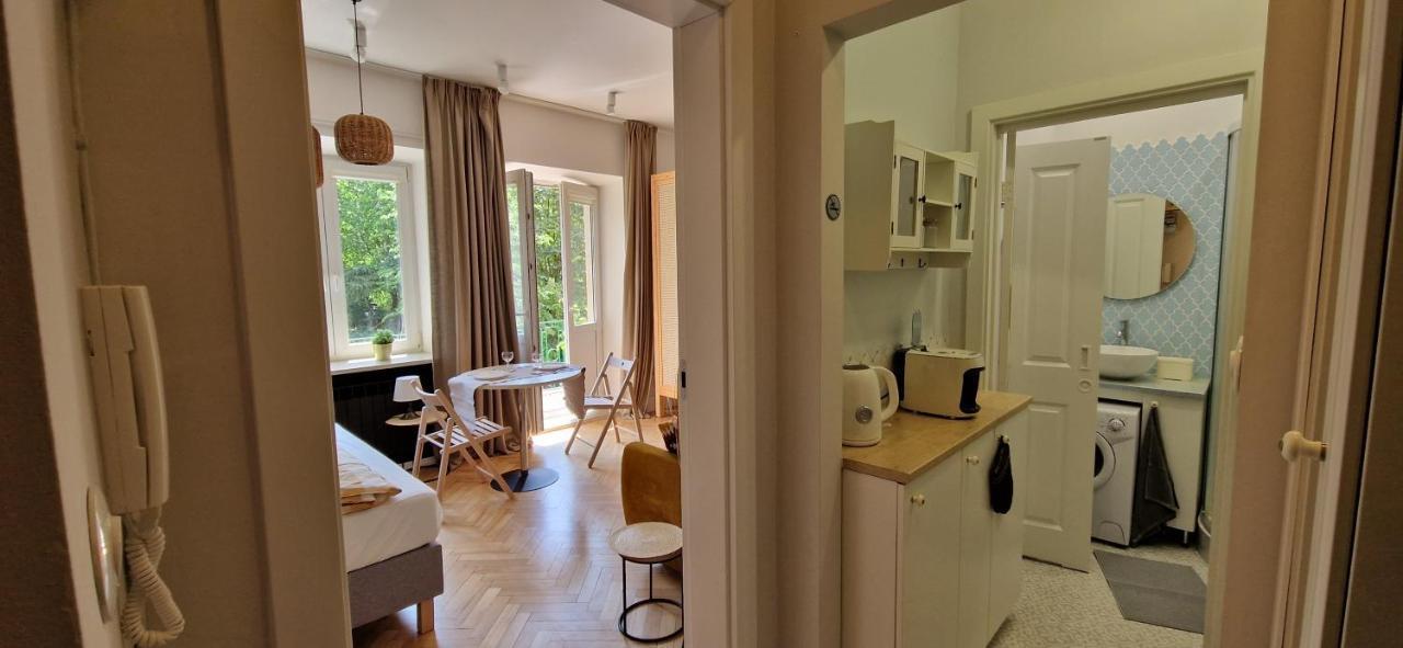 Labo Apartment Mariensztat Варшава Екстериор снимка