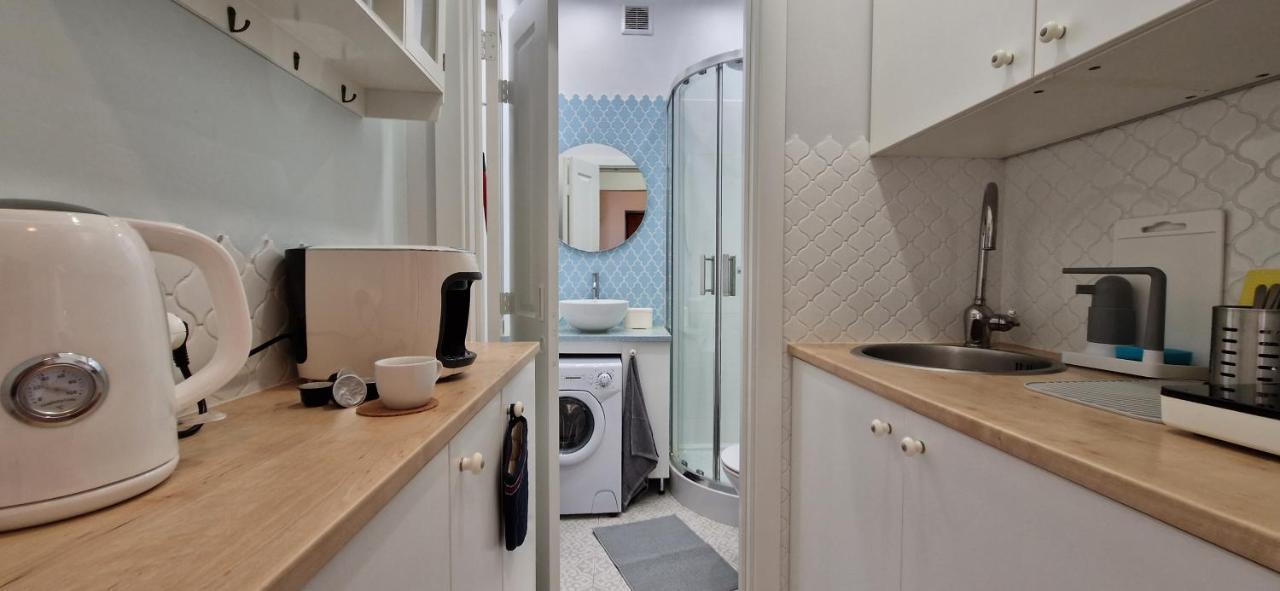 Labo Apartment Mariensztat Варшава Екстериор снимка